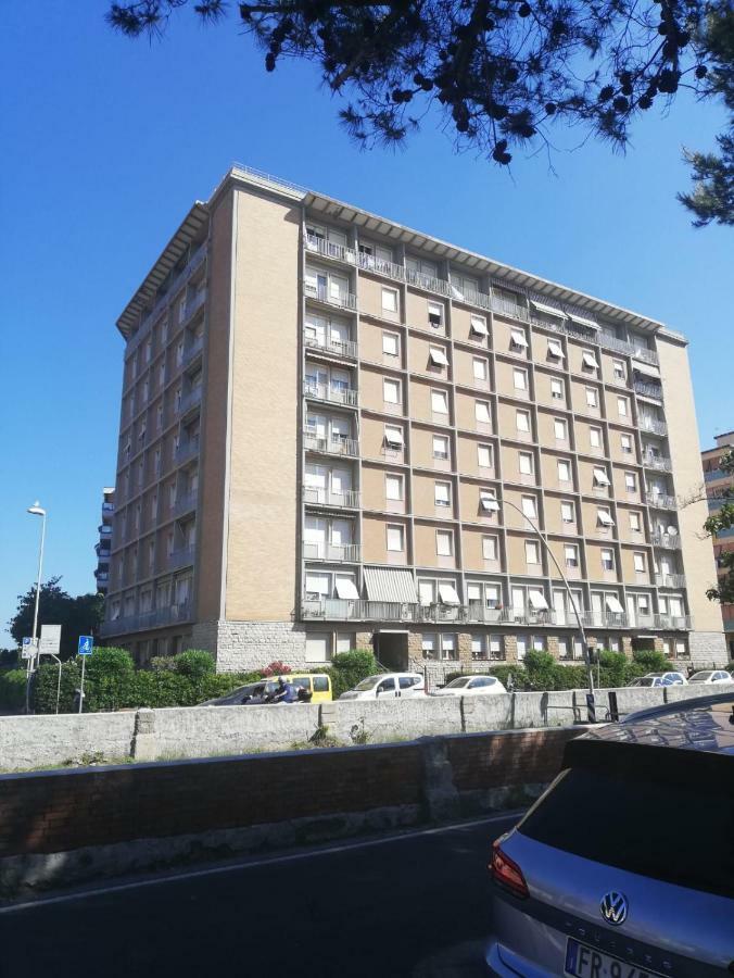 Accademia Rooms Livorno Exterior photo